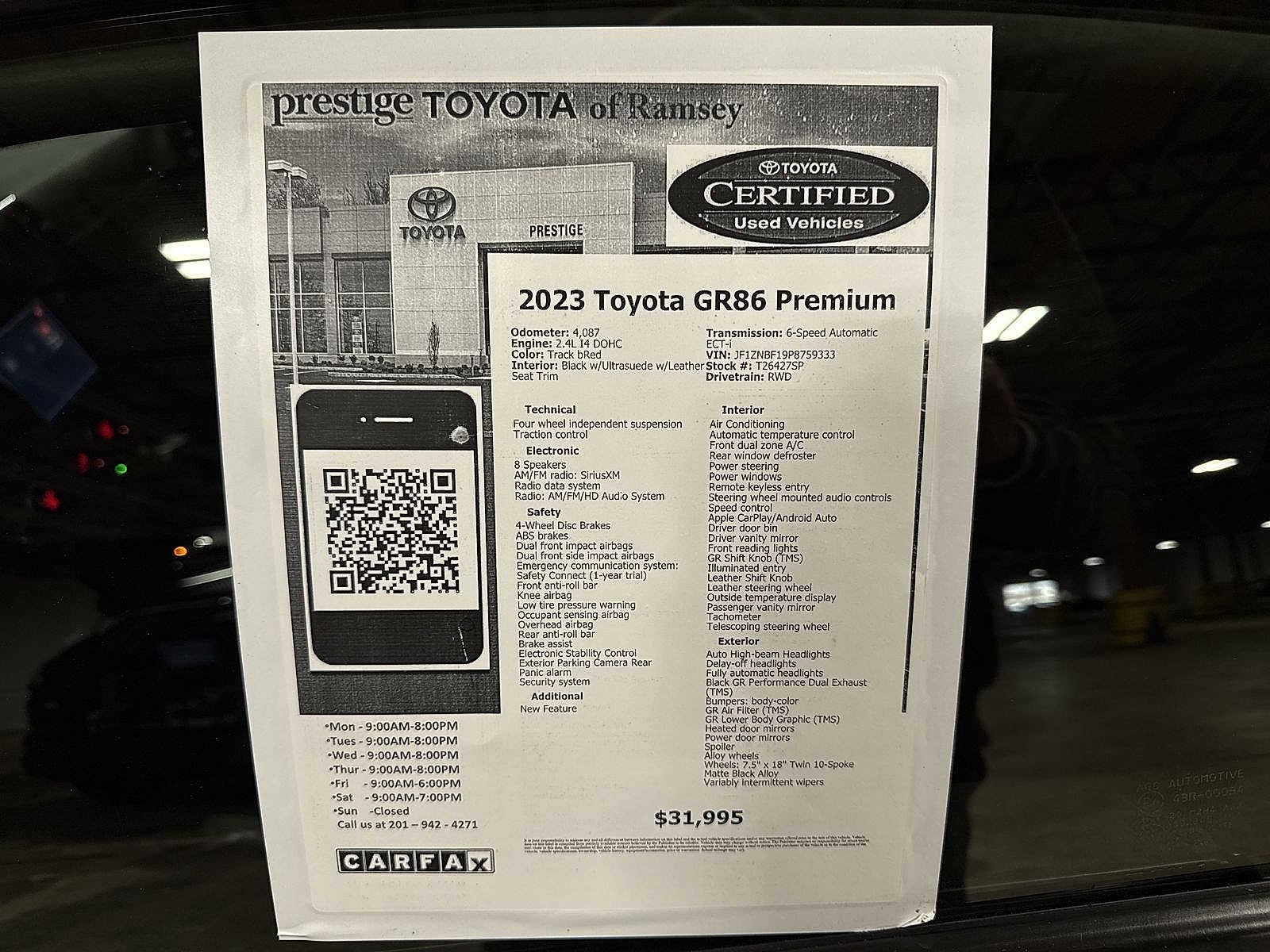 Thumbnail: 2023 Toyota GR86 - 13