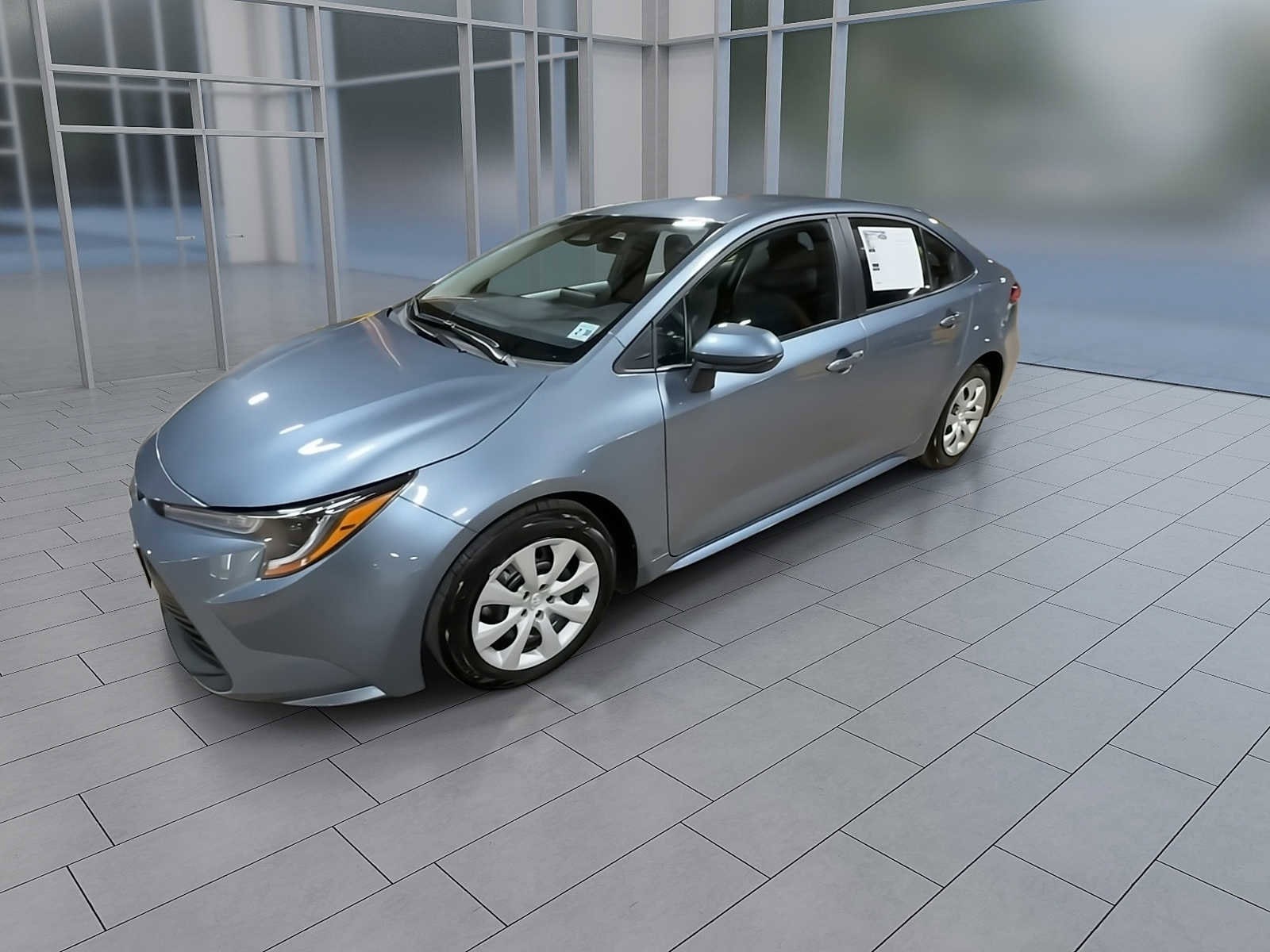 Thumbnail: 2025 Toyota Corolla - 4