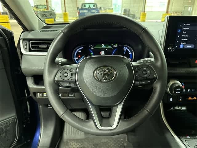 Thumbnail: 2024 Toyota RAV4 - 18
