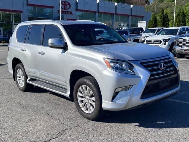 Thumbnail: 2019 Lexus GX - 3