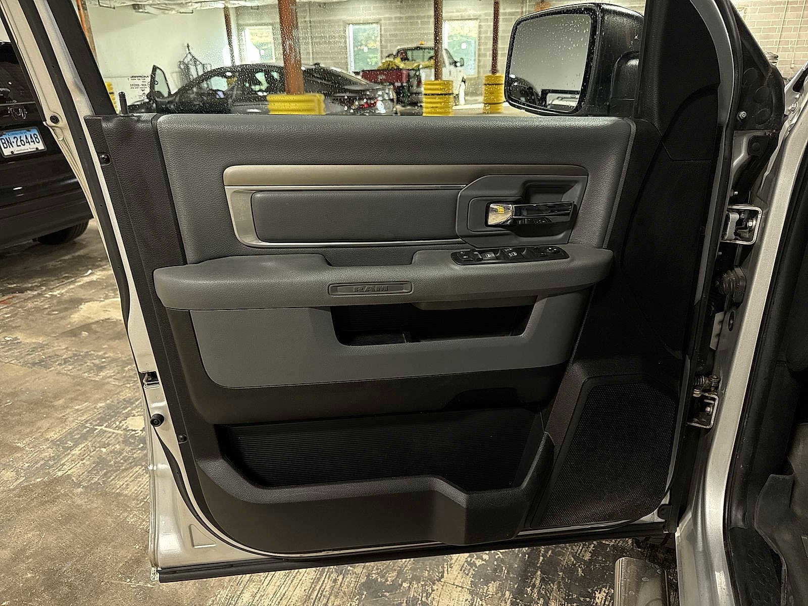 Thumbnail: 2016 RAM 1500 - 32