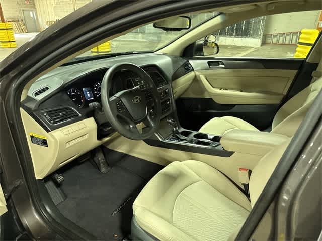 Thumbnail: 2017 Hyundai Sonata - 29