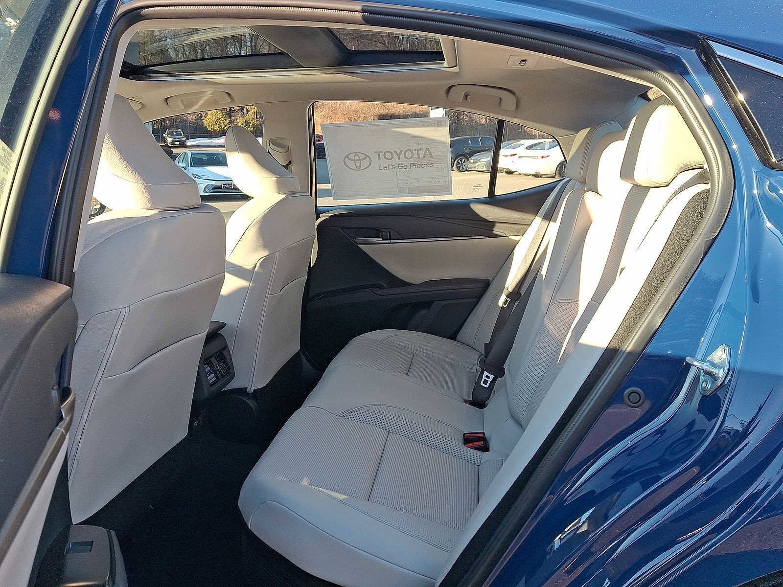 Thumbnail: 2026 Toyota Camry - 19