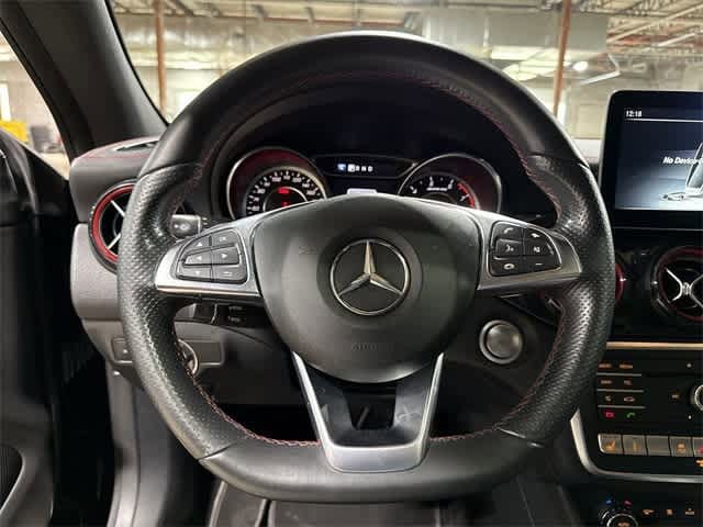 Thumbnail: 2018 Mercedes-Benz CLA - 18