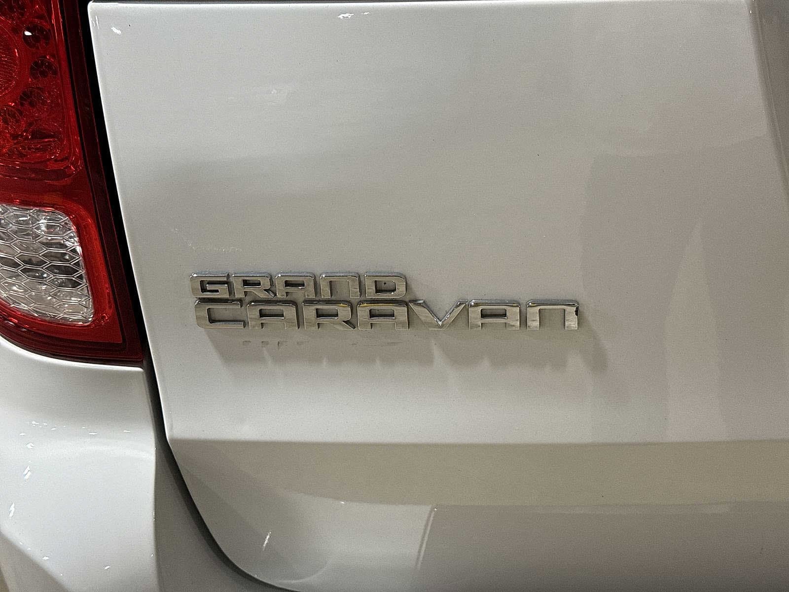 Thumbnail: 2019 Dodge Grand Caravan - 25