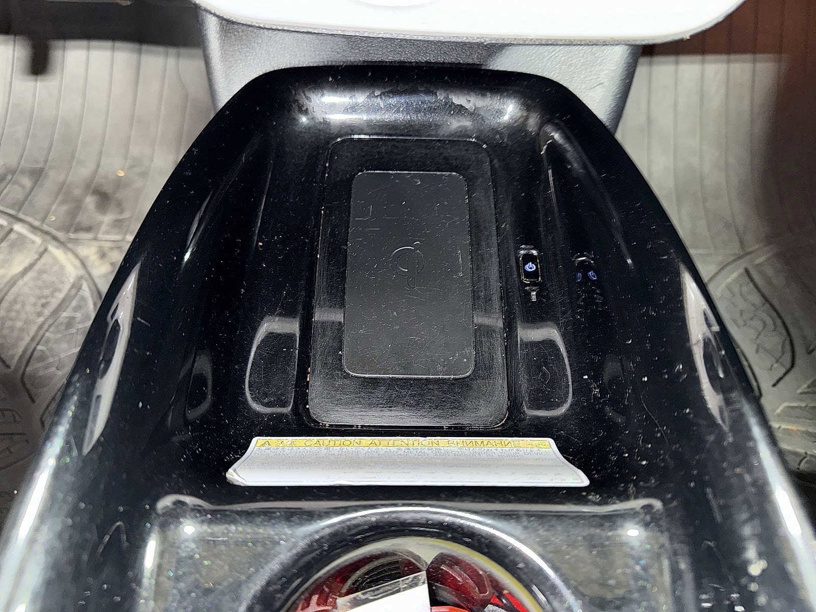 Thumbnail: 2017 Toyota Prius Prime - 33