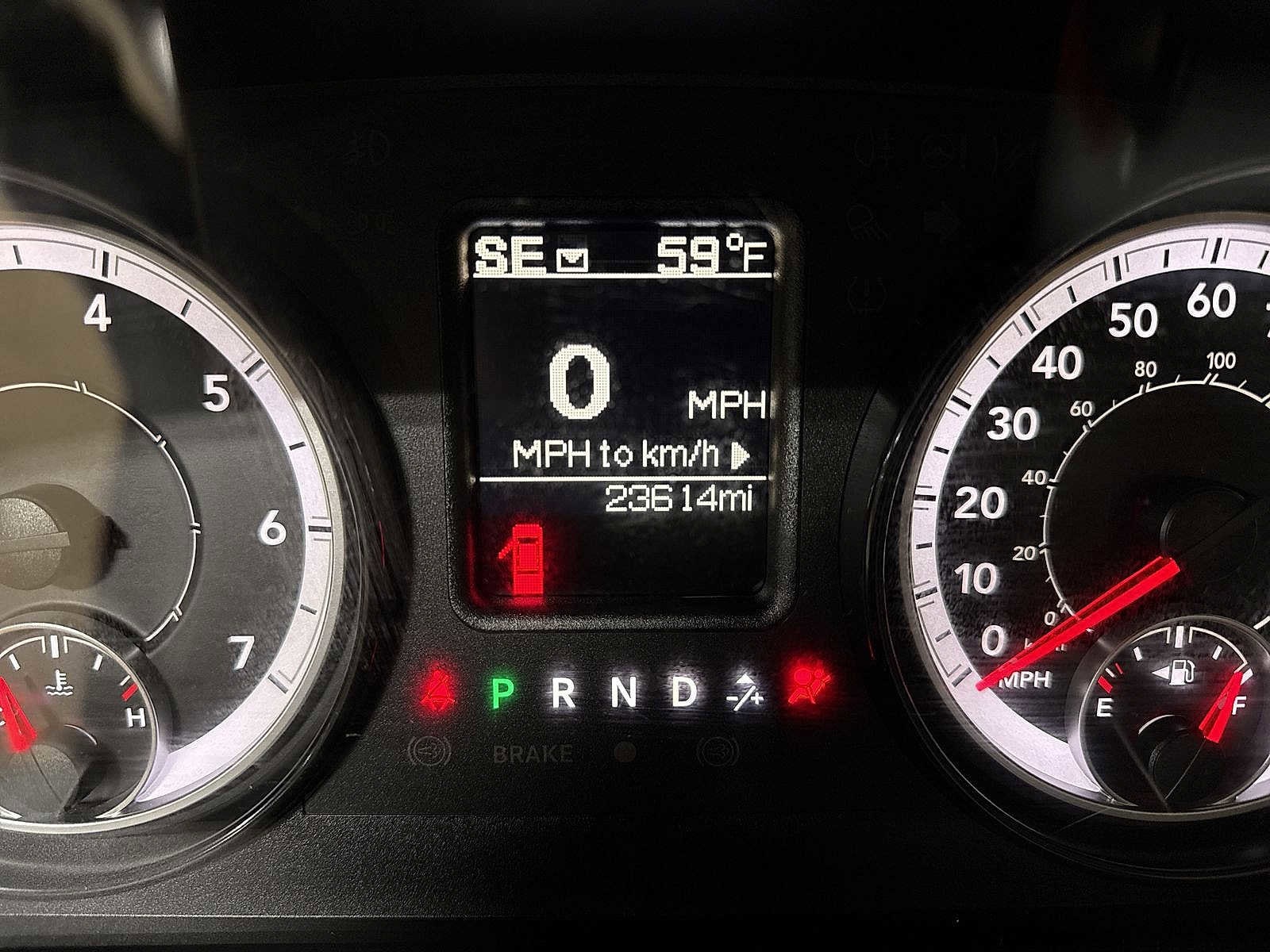 Thumbnail: 2019 RAM 1500 Classic - 19