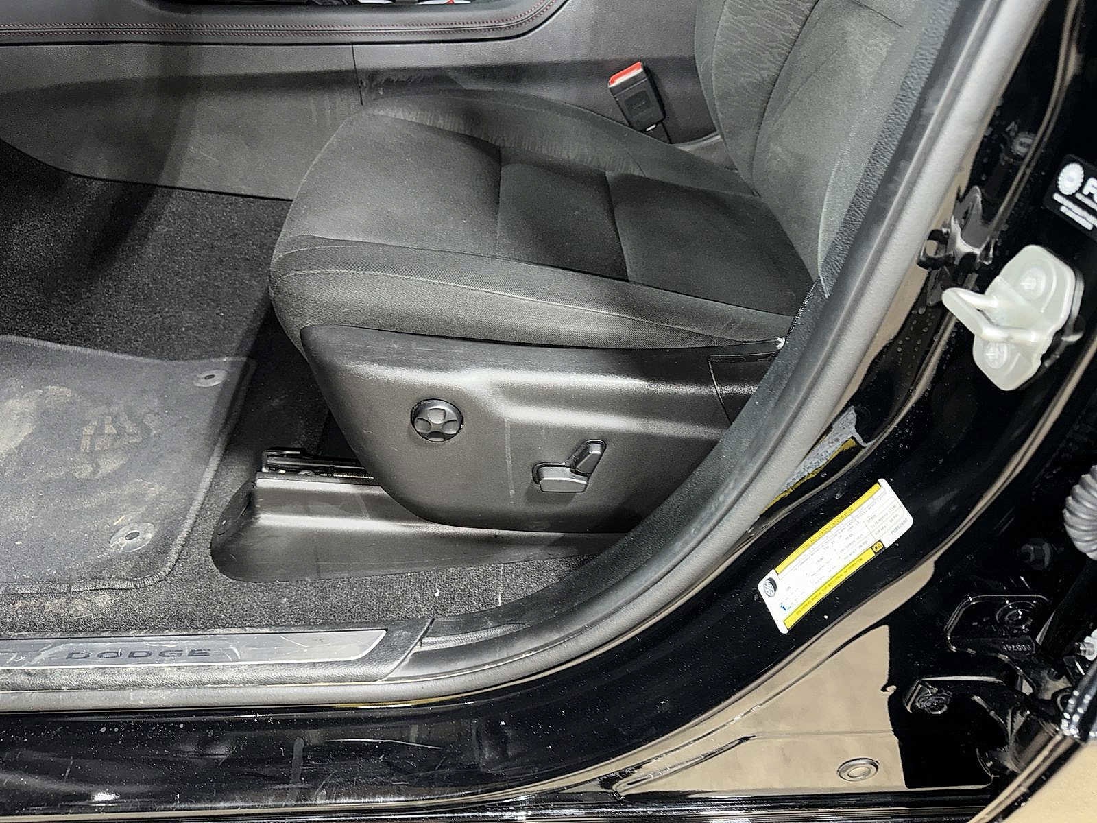 Thumbnail: 2023 Dodge Durango - 25