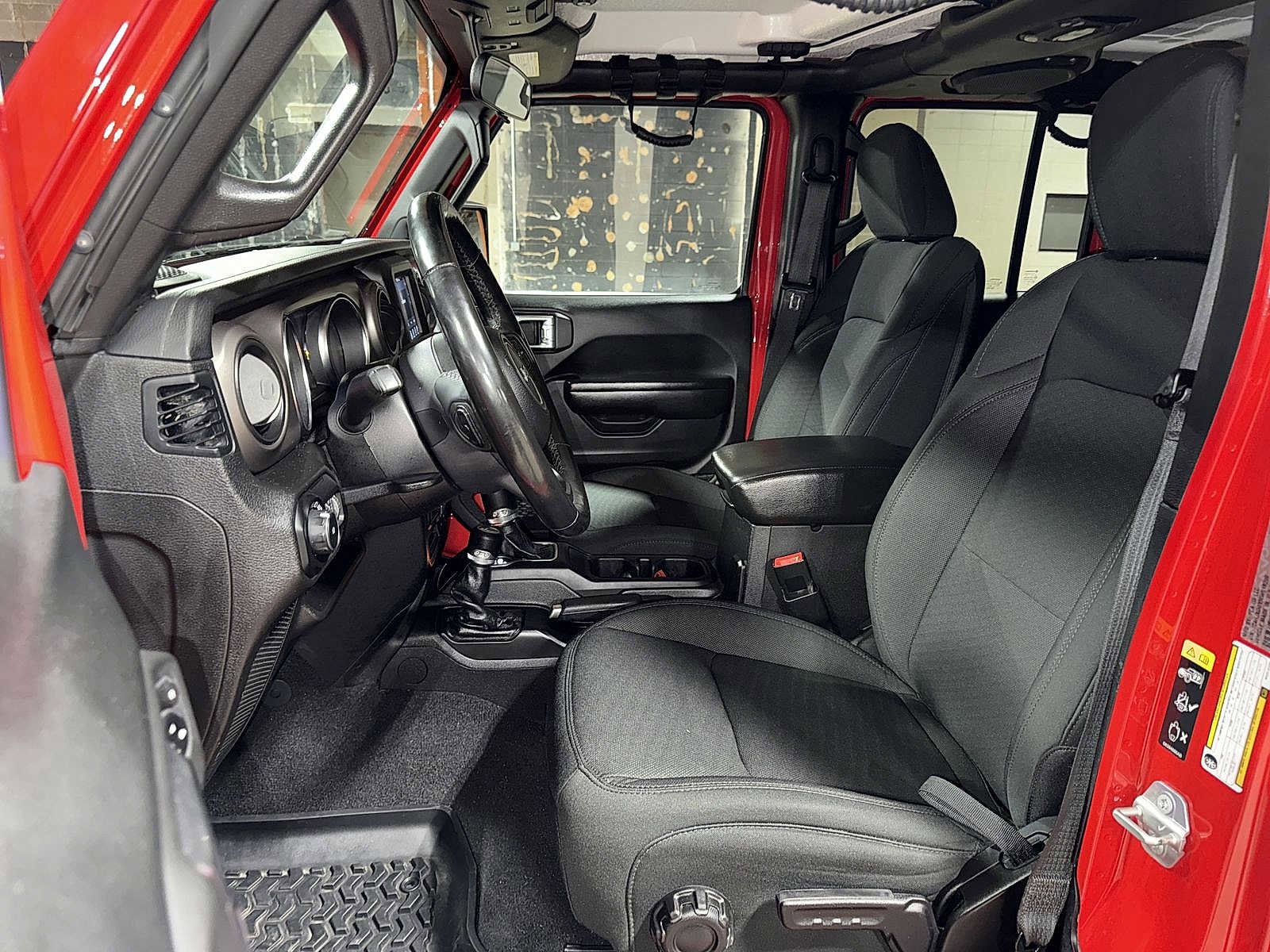 Thumbnail: 2021 Jeep Wrangler - 15