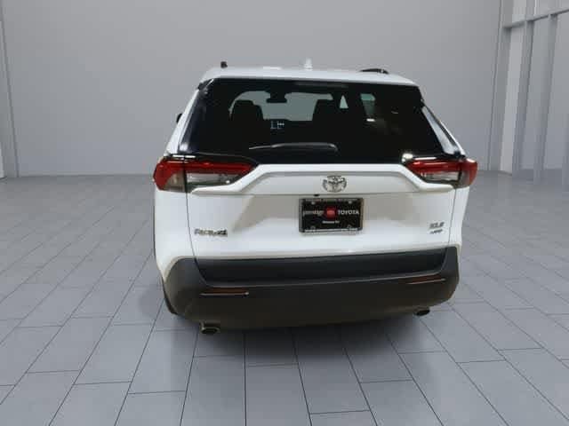 Thumbnail: 2024 Toyota RAV4 - 7