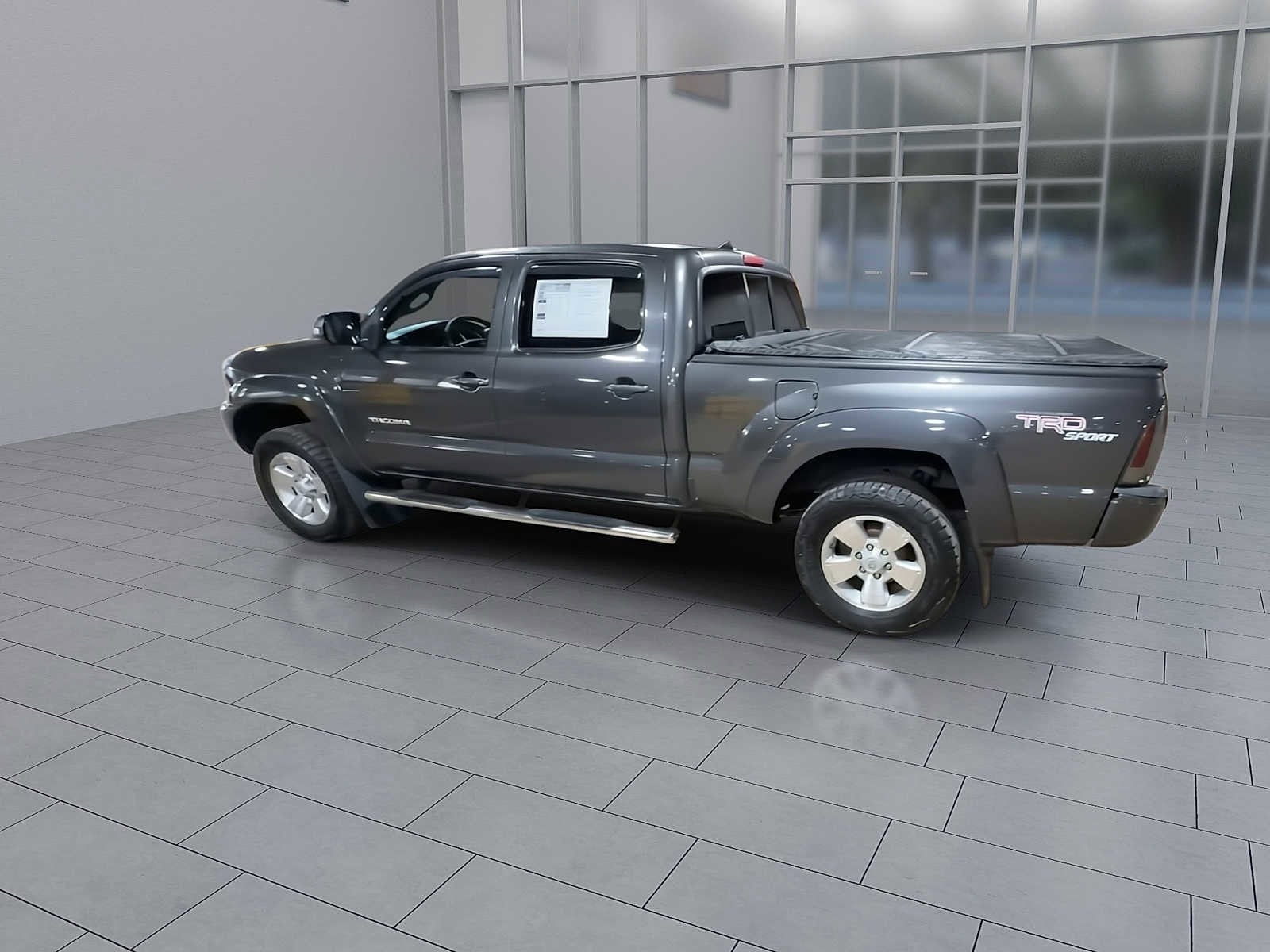 Thumbnail: 2012 Toyota Tacoma - 6