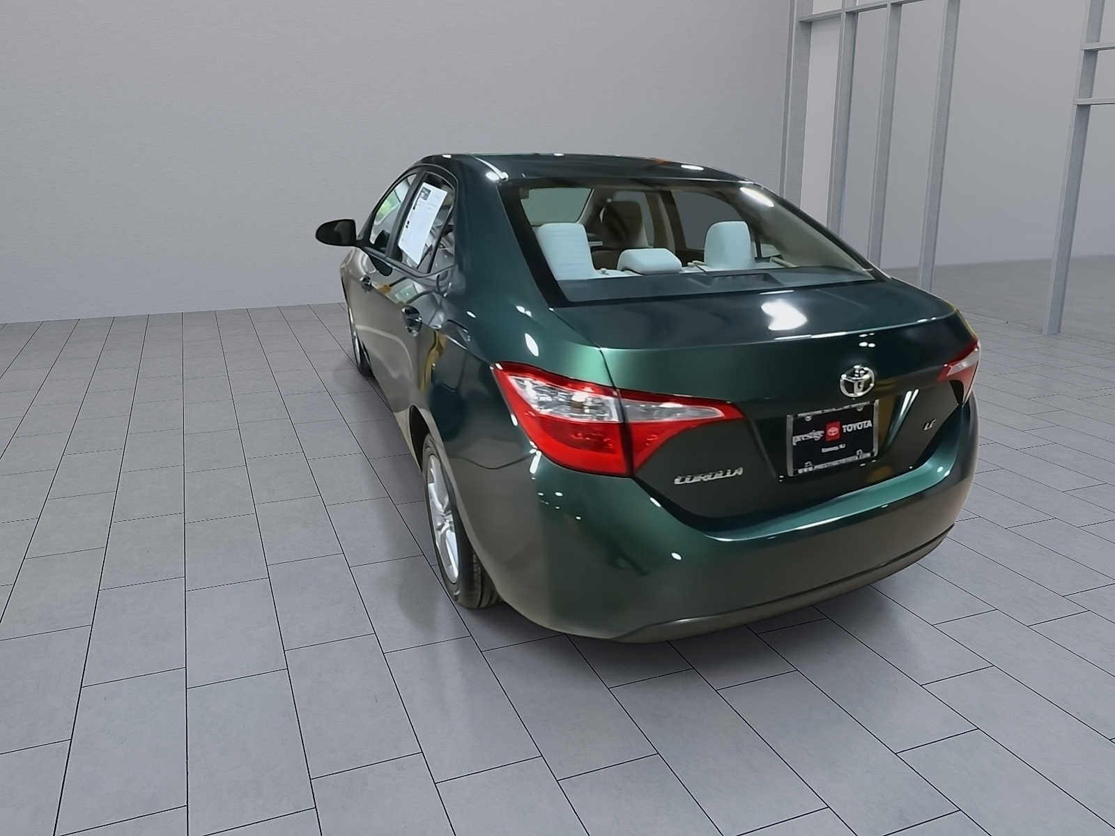 Thumbnail: 2014 Toyota Corolla - 7