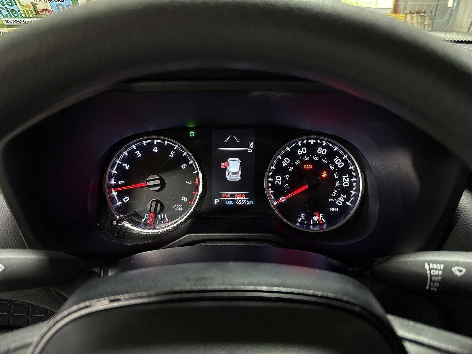 Thumbnail: 2020 Toyota RAV4 - 30