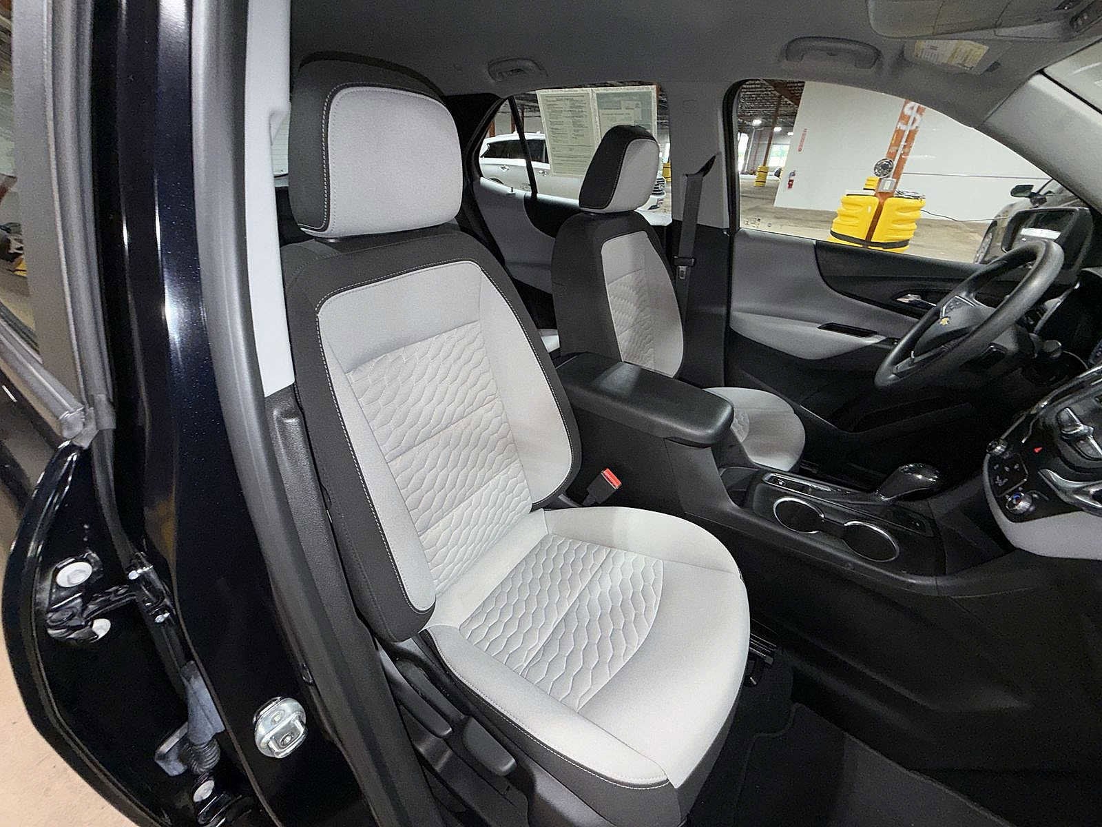 Thumbnail: 2021 Chevrolet Equinox - 16