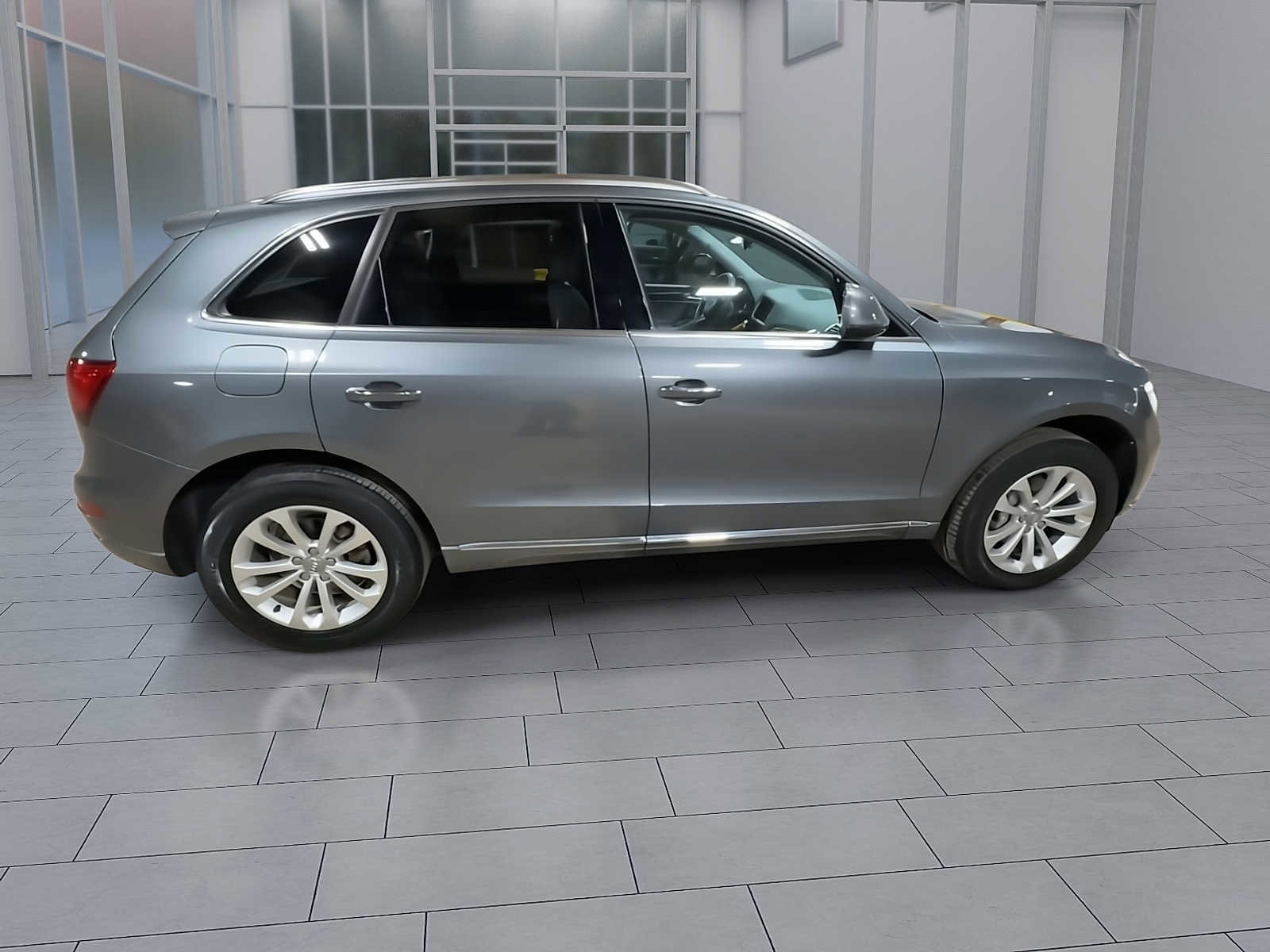 Thumbnail: 2015 Audi Q5 - 9