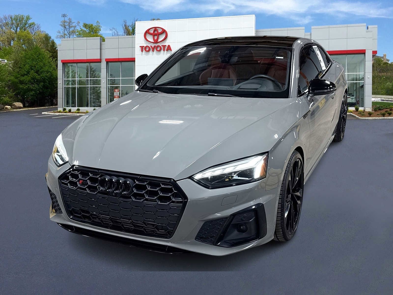 Thumbnail: 2022 Audi S5 - 1