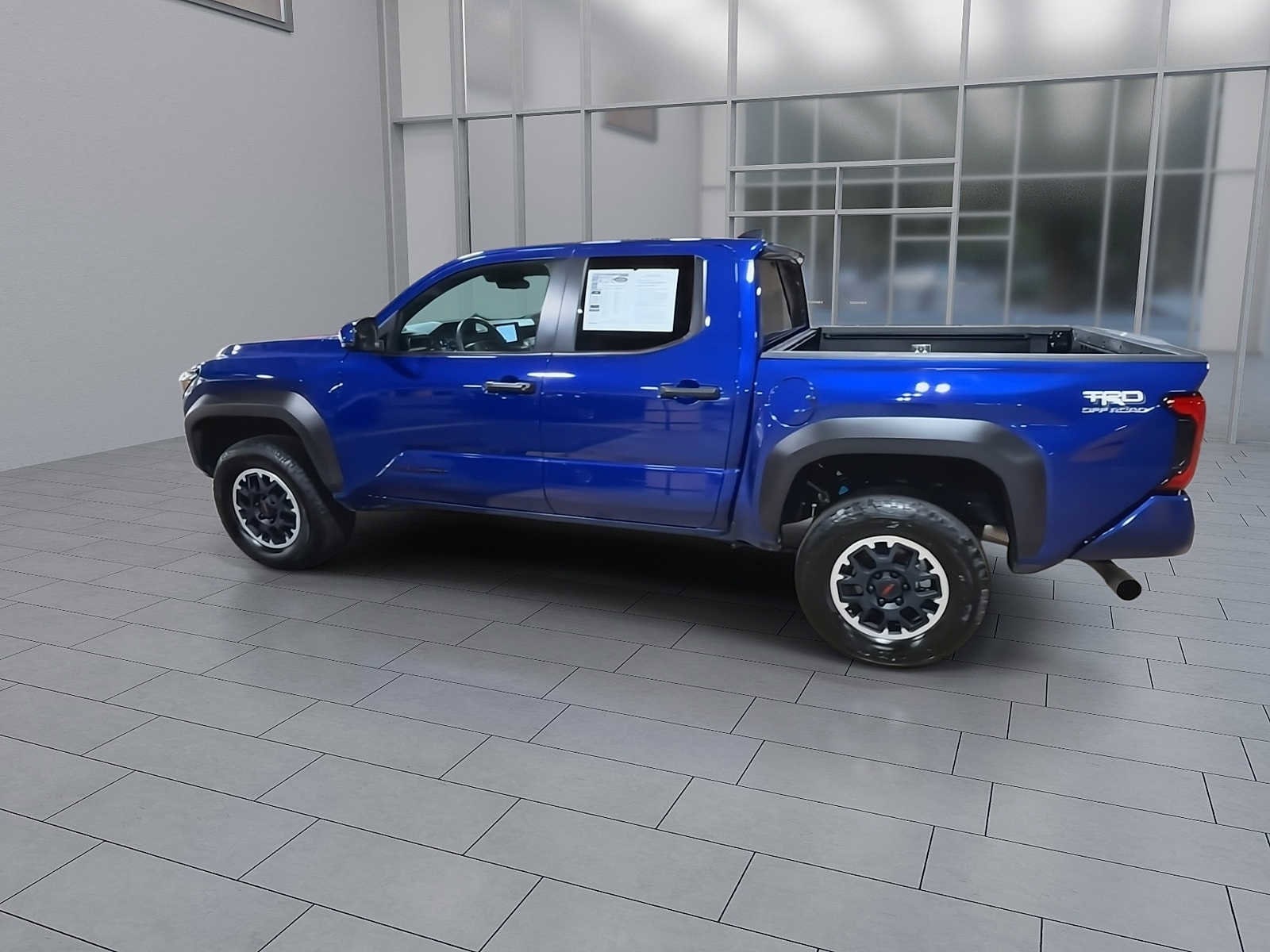 Thumbnail: 2024 Toyota Tacoma - 6