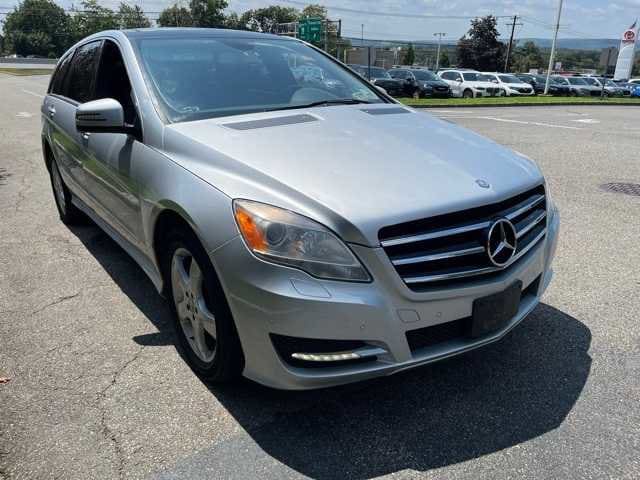 Thumbnail: 2011 Mercedes-Benz R-Class - 3