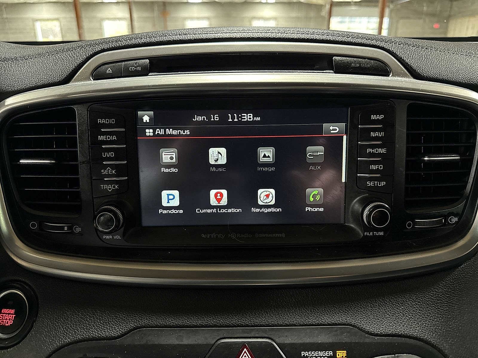 Thumbnail: 2016 Kia Sorento - 22