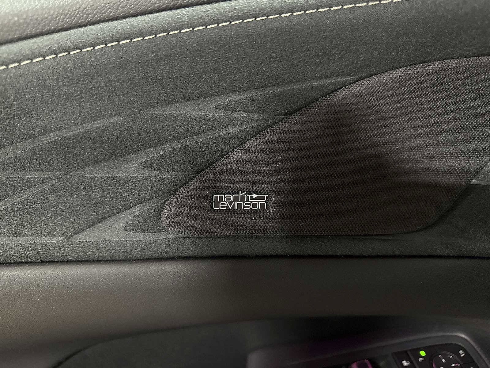 Thumbnail: 2023 Lexus RX - 32