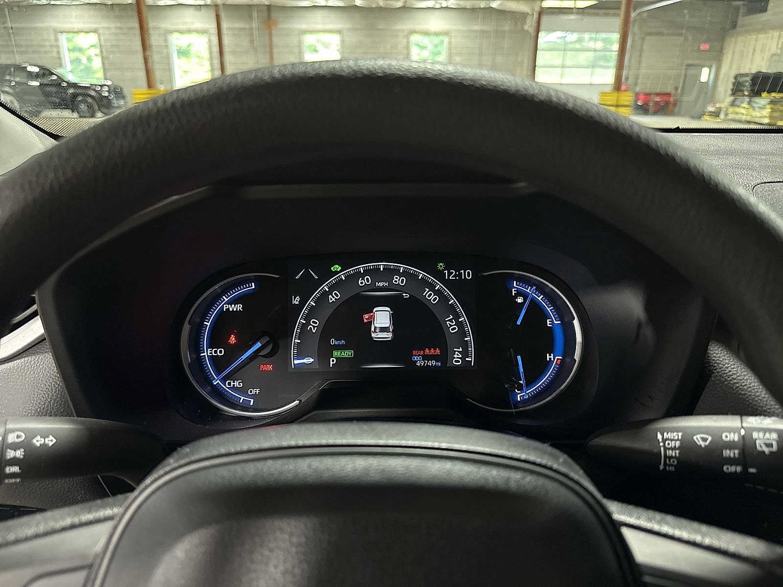 Thumbnail: 2023 Toyota RAV4 - 31