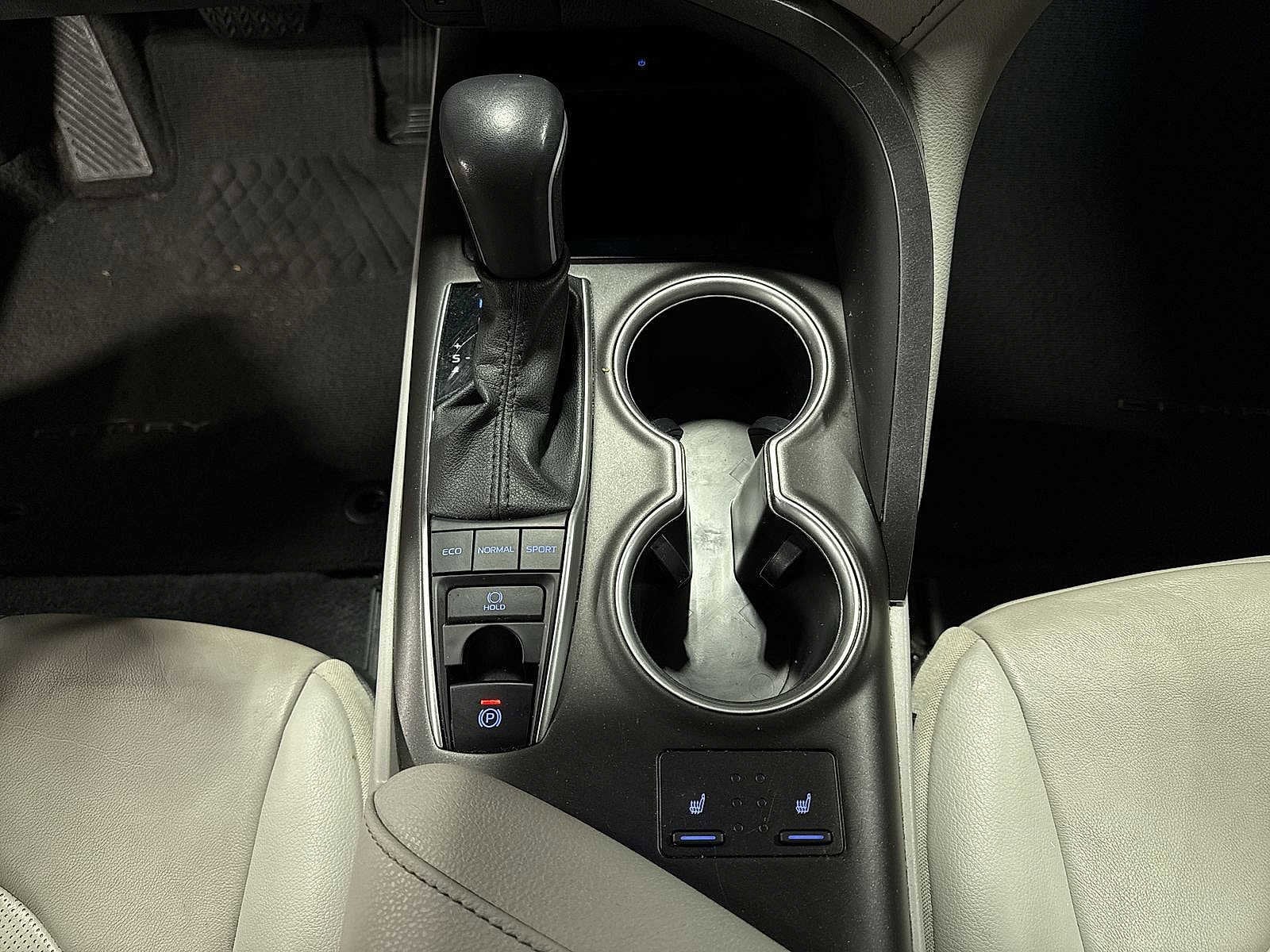 Thumbnail: 2023 Toyota Camry - 30