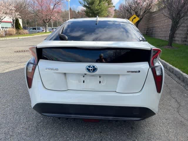 Thumbnail: 2016 Toyota Prius - 5