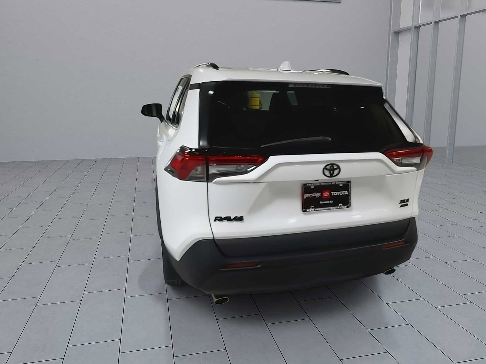 Thumbnail: 2023 Toyota RAV4 - 7