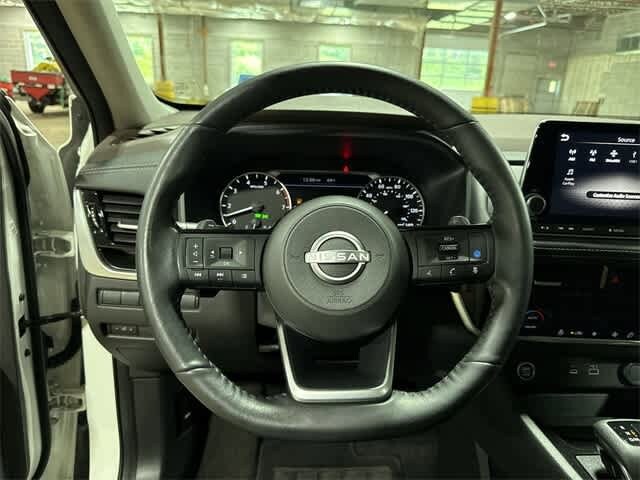 Thumbnail: 2022 Nissan Rogue - 18