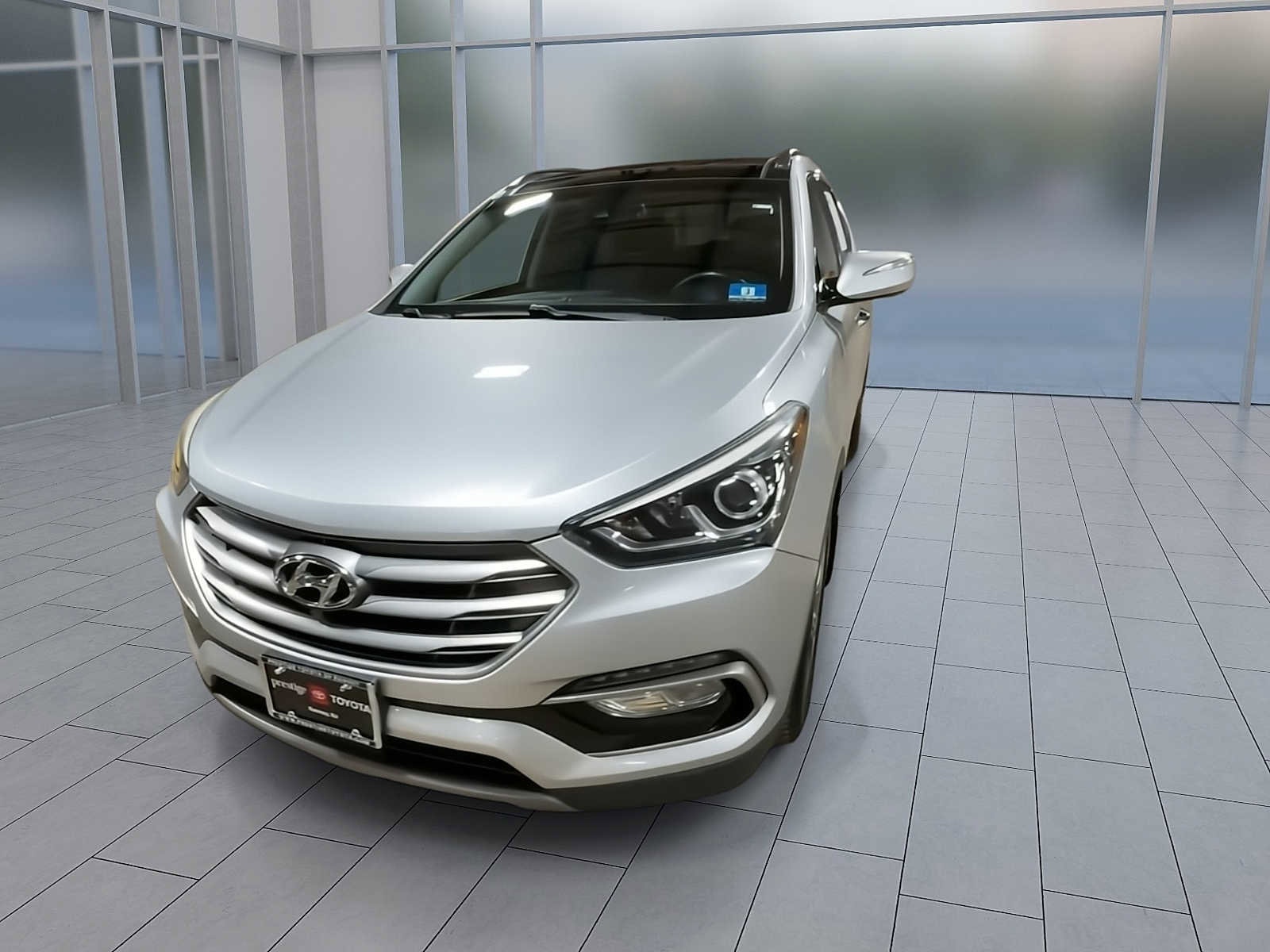 Thumbnail: 2018 Hyundai Santa Fe - 3