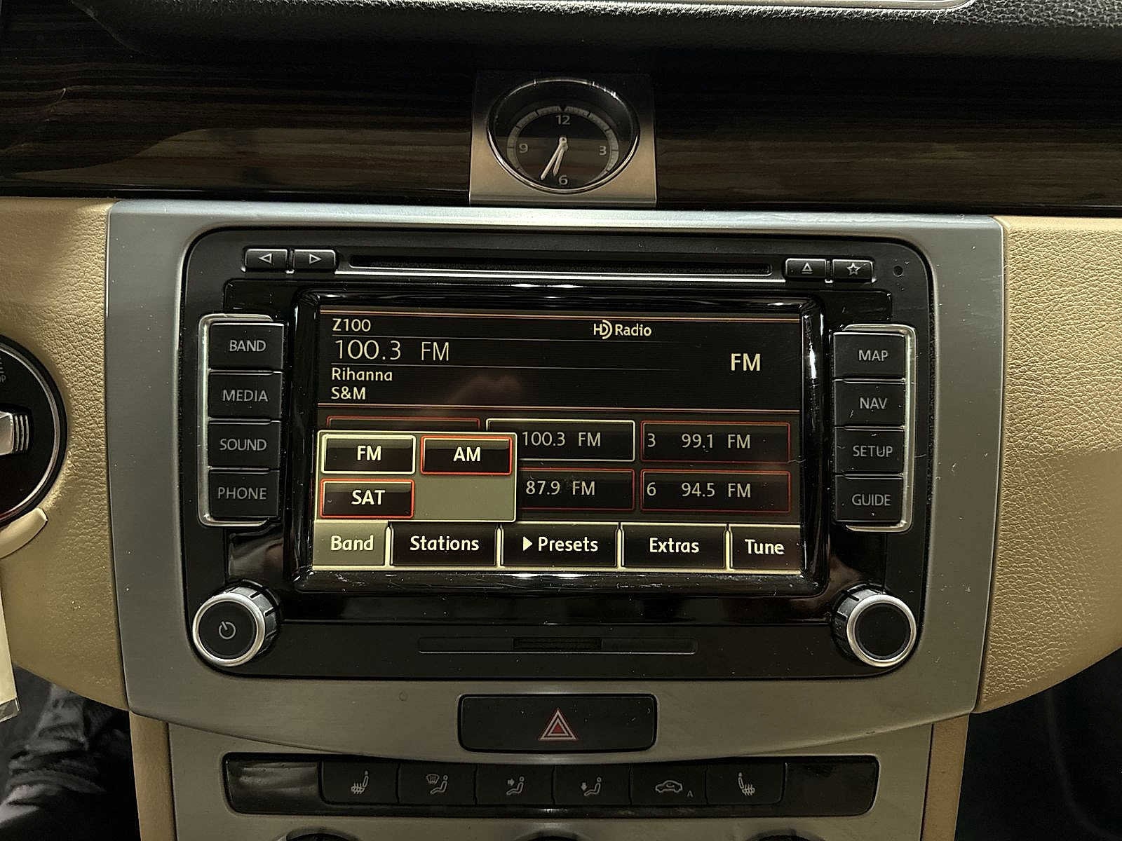 Thumbnail: 2013 Volkswagen CC - 21