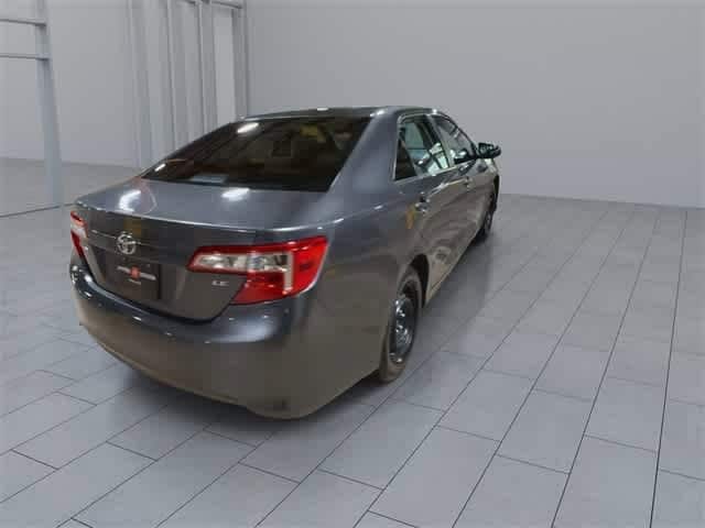 Thumbnail: 2014 Toyota Camry - 8