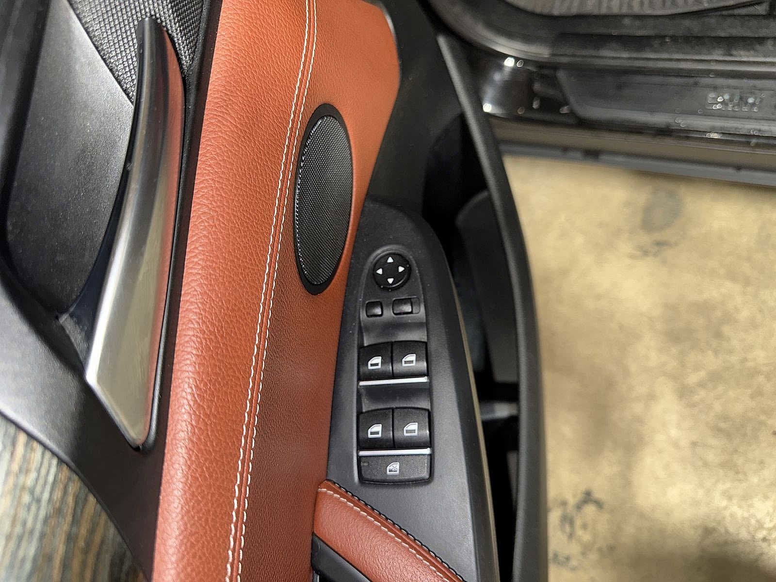 Thumbnail: 2012 BMW X3 - 23