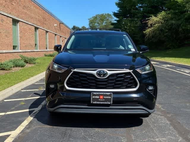 Used 2021 Toyota Highlander LE with VIN 5TDBZRBH4MS126130 for sale in Ramsey, NJ