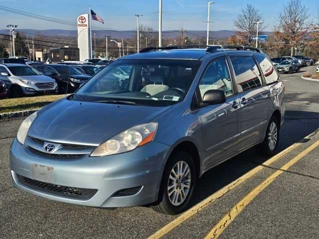 2010 Toyota Sienna LE -
                  Ramsey, NJ