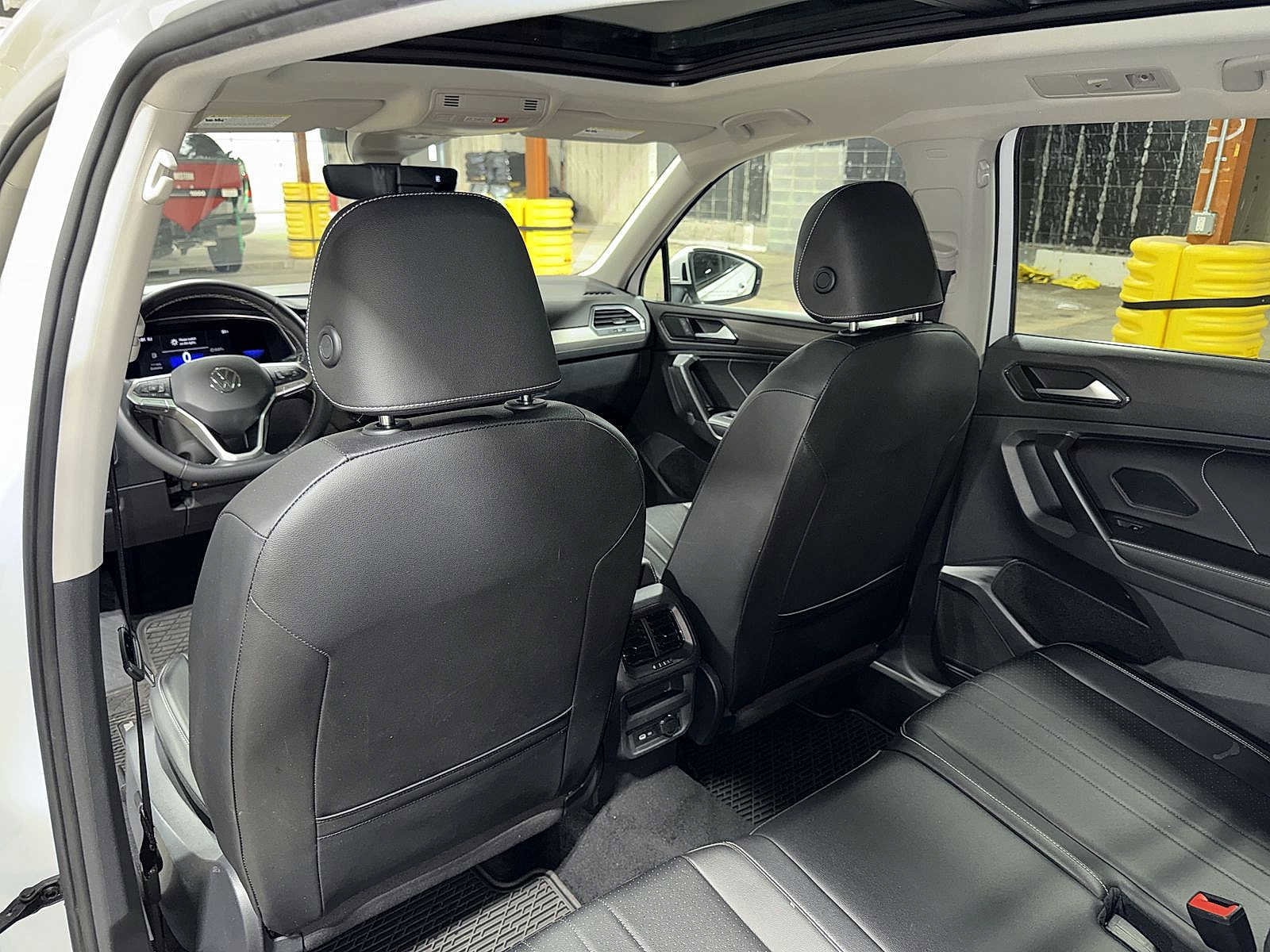 Thumbnail: 2022 Volkswagen Tiguan - 29