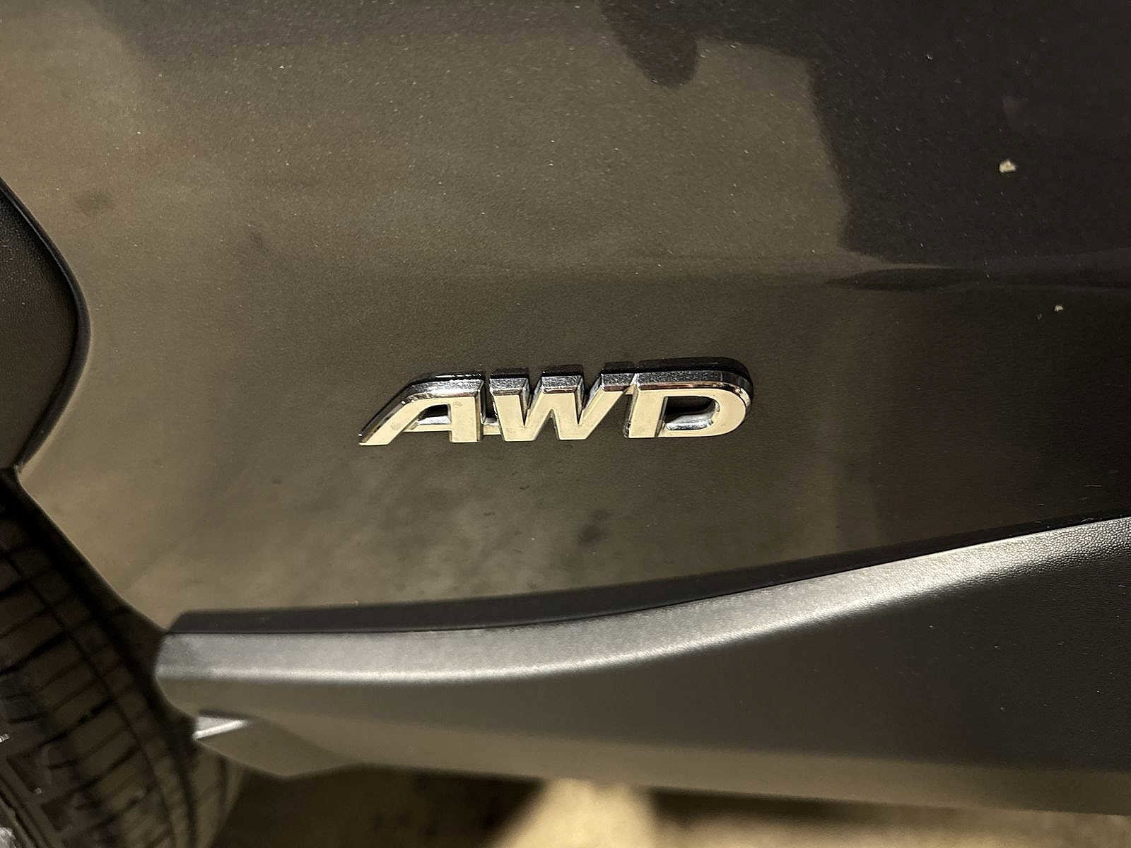 Thumbnail: 2024 Toyota RAV4 - 27