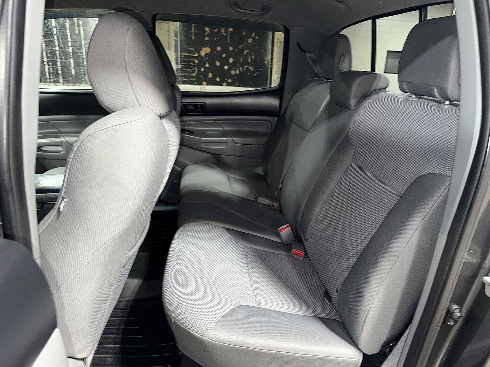 Thumbnail: 2012 Toyota Tacoma - 17