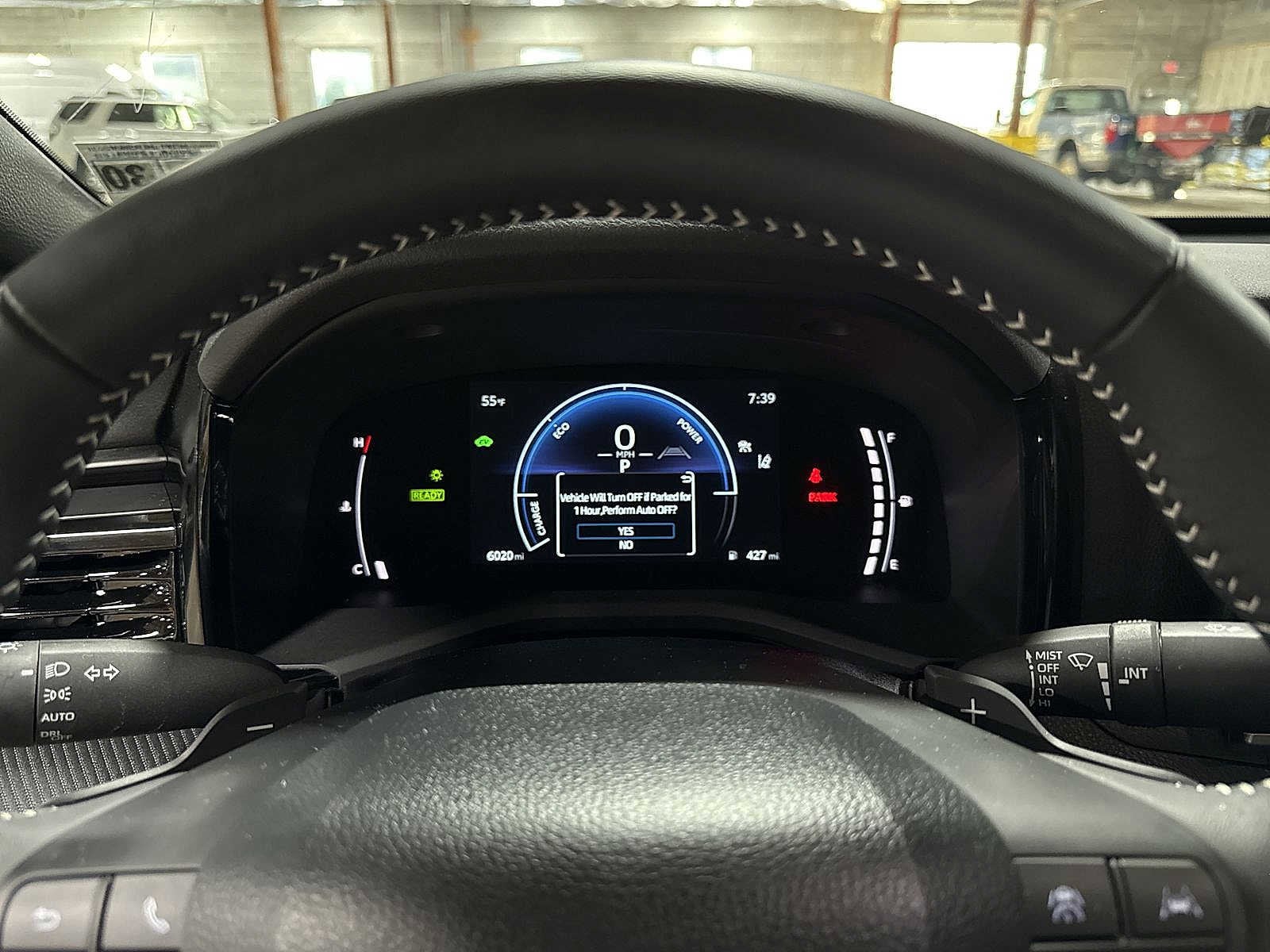 Thumbnail: 2025 Toyota Camry - 32