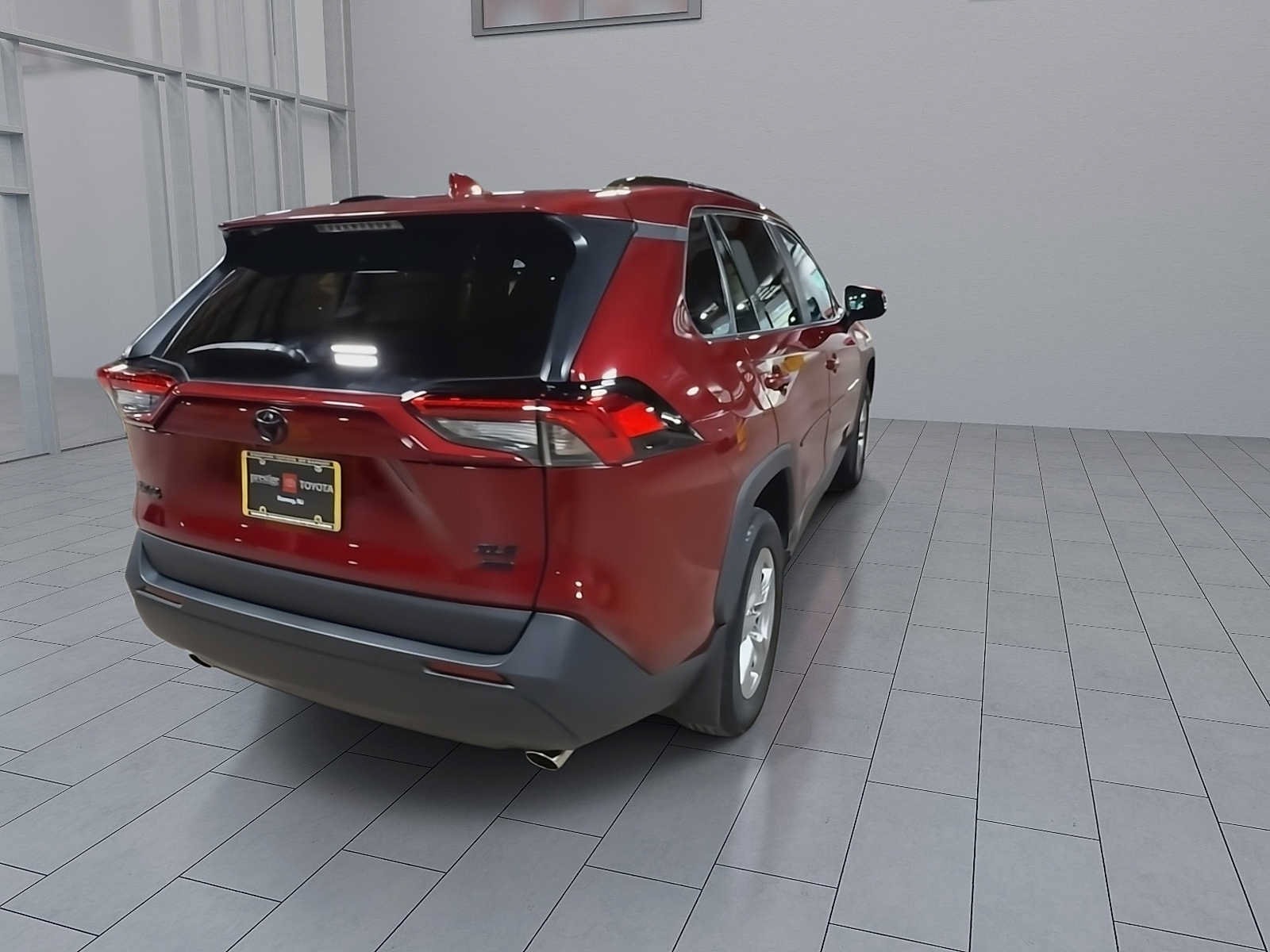 Thumbnail: 2023 Toyota RAV4 - 8
