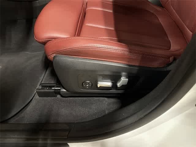 Thumbnail: 2022 BMW X3 - 24