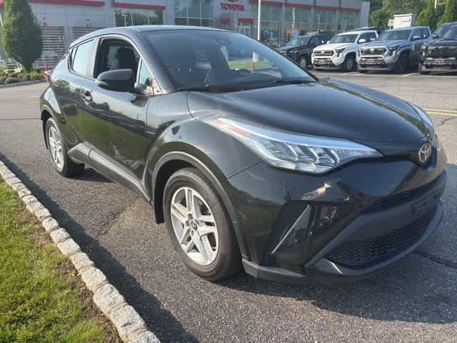 2021 Toyota C-HR LE 3