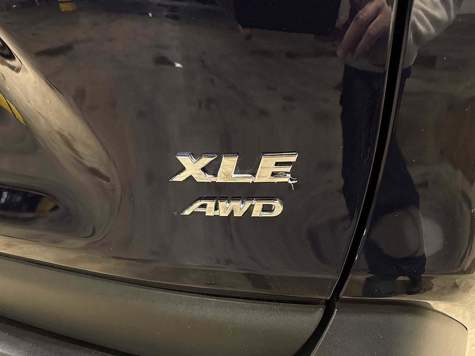 Thumbnail: 2025 Toyota RAV4 - 26