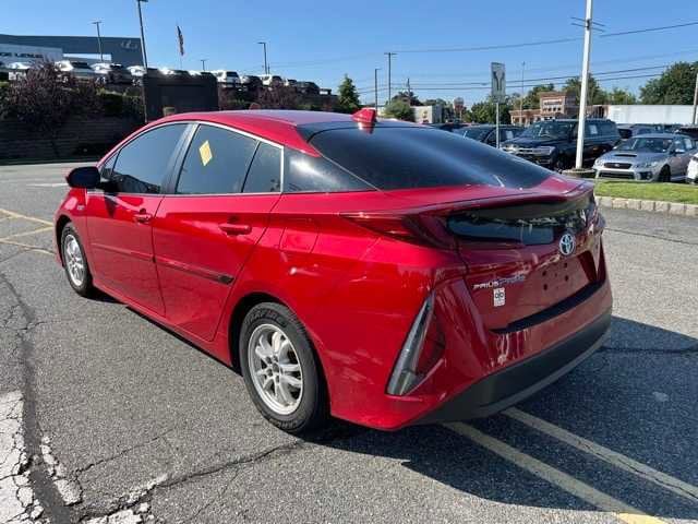 Thumbnail: 2022 Toyota Prius Prime - 6