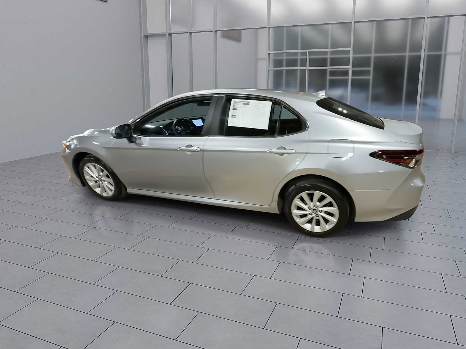 Thumbnail: 2021 Toyota Camry - 6