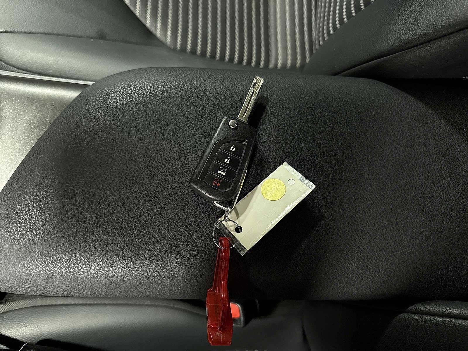 Thumbnail: 2024 Toyota Camry - 32