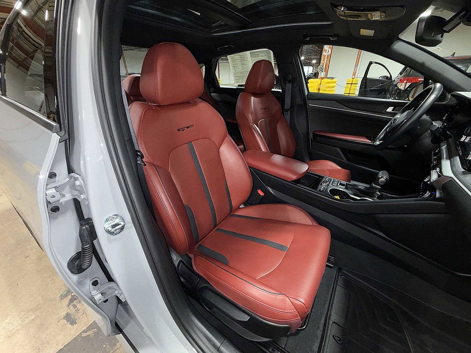 Thumbnail: 2021 Kia K5 - 16