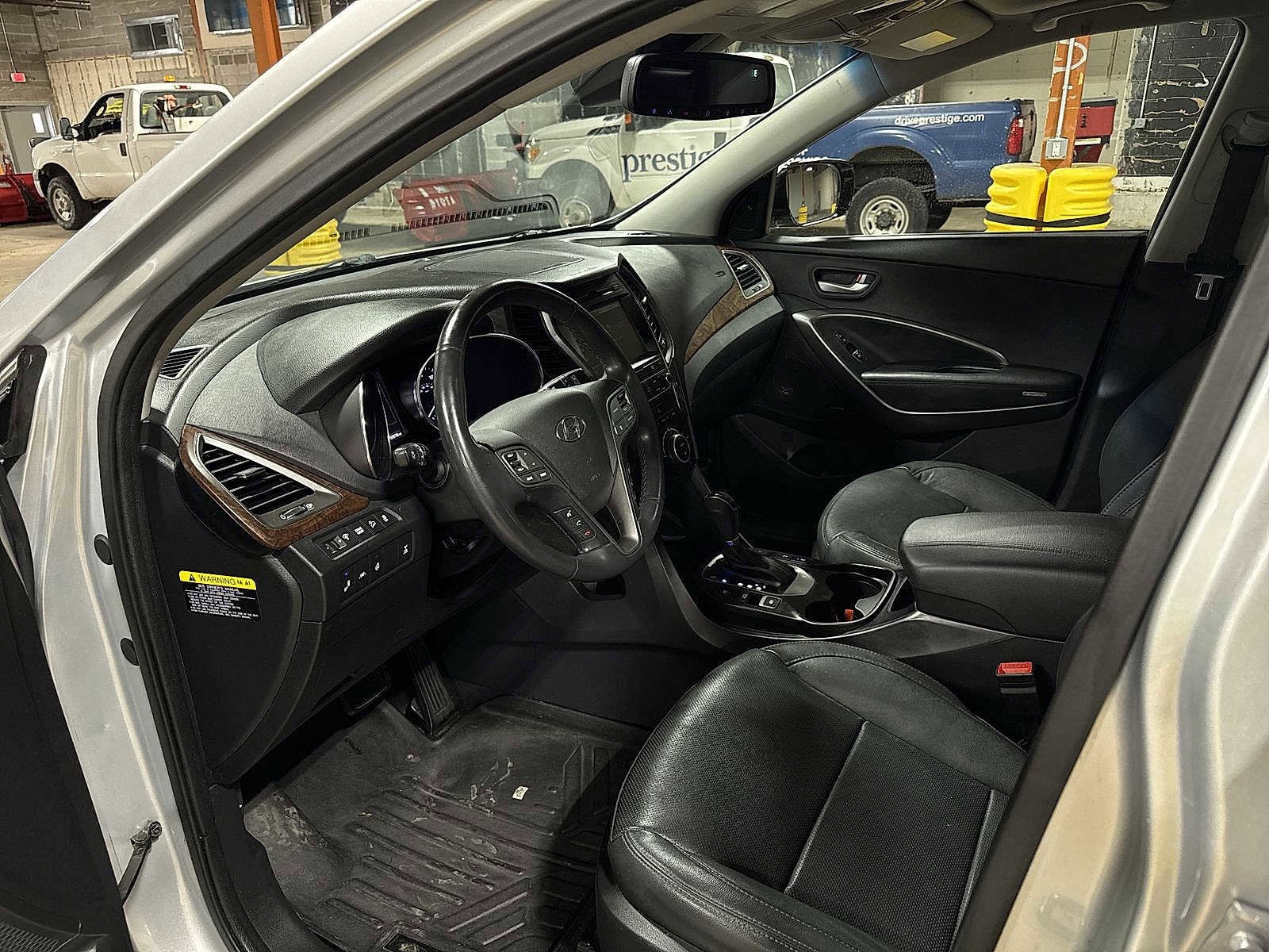 Thumbnail: 2018 Hyundai Santa Fe - 31