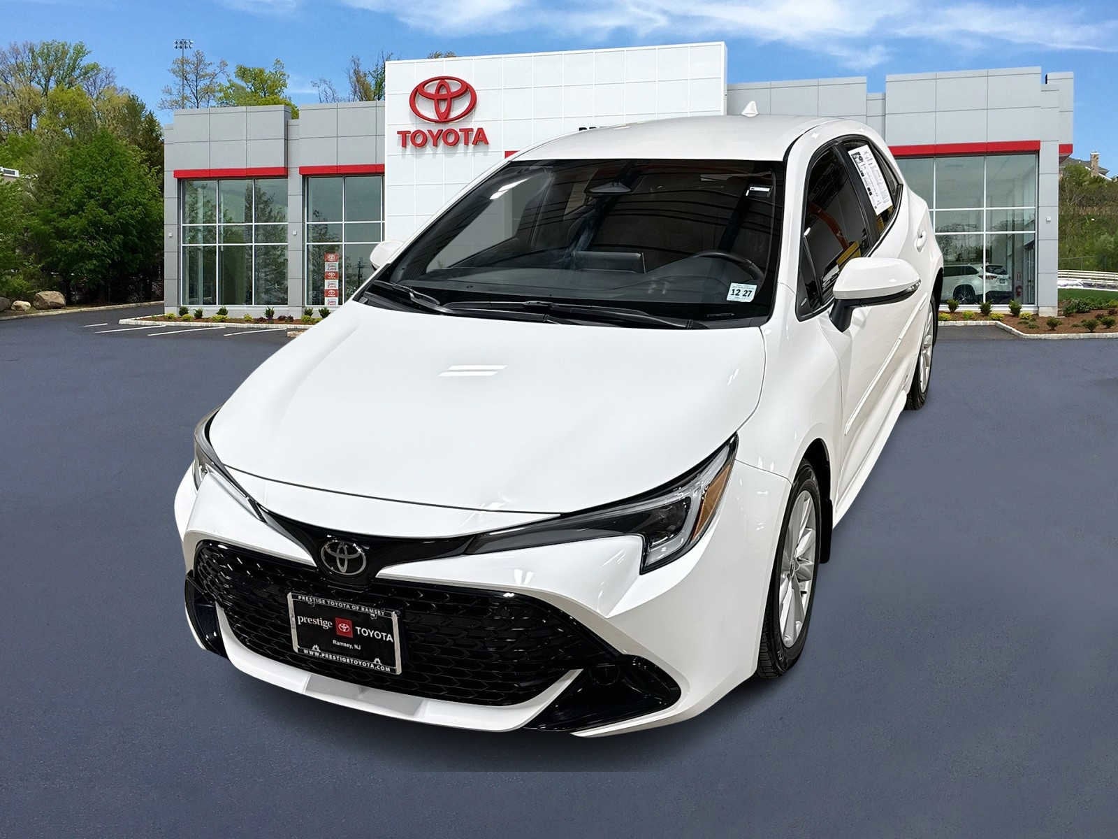 2023 Toyota Corolla Hatchback SE