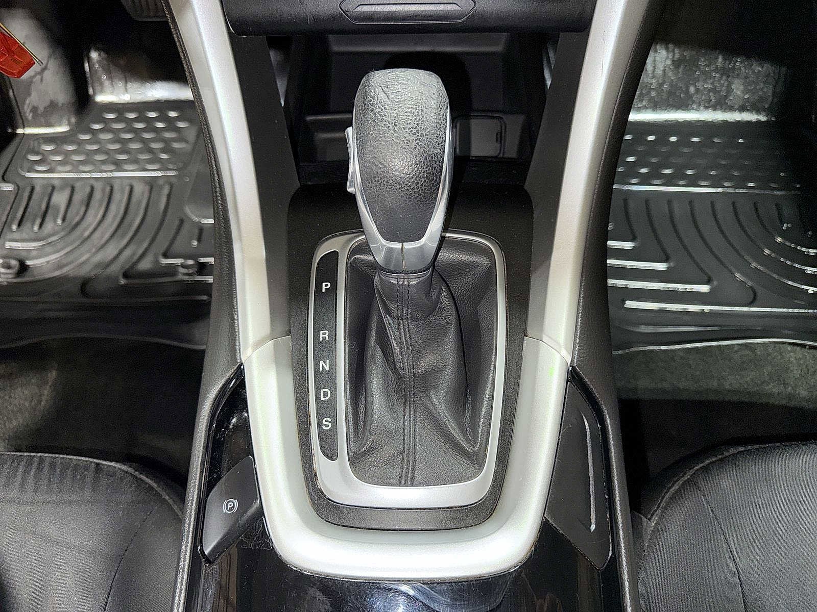 Thumbnail: 2013 Ford Fusion - 29